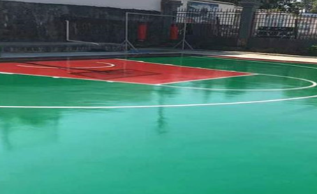 天津篮球场翻新地面